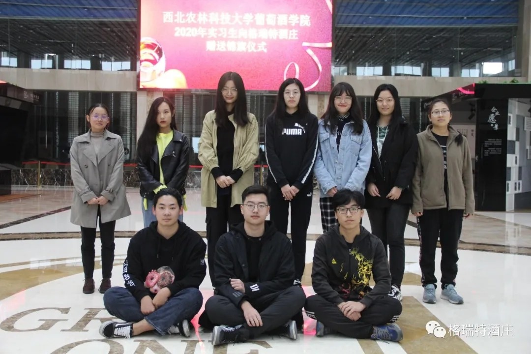 16028116905901.jpg 640.webp.jpg